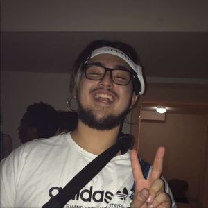 Meet your Posher, Nik